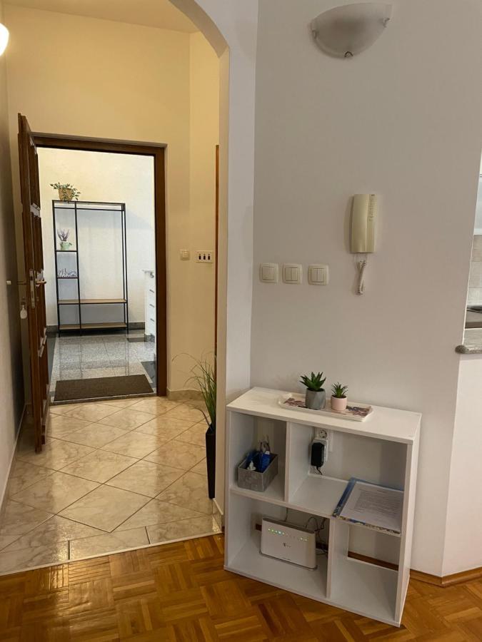 Apartman Josipa Weißenburg Exterior foto